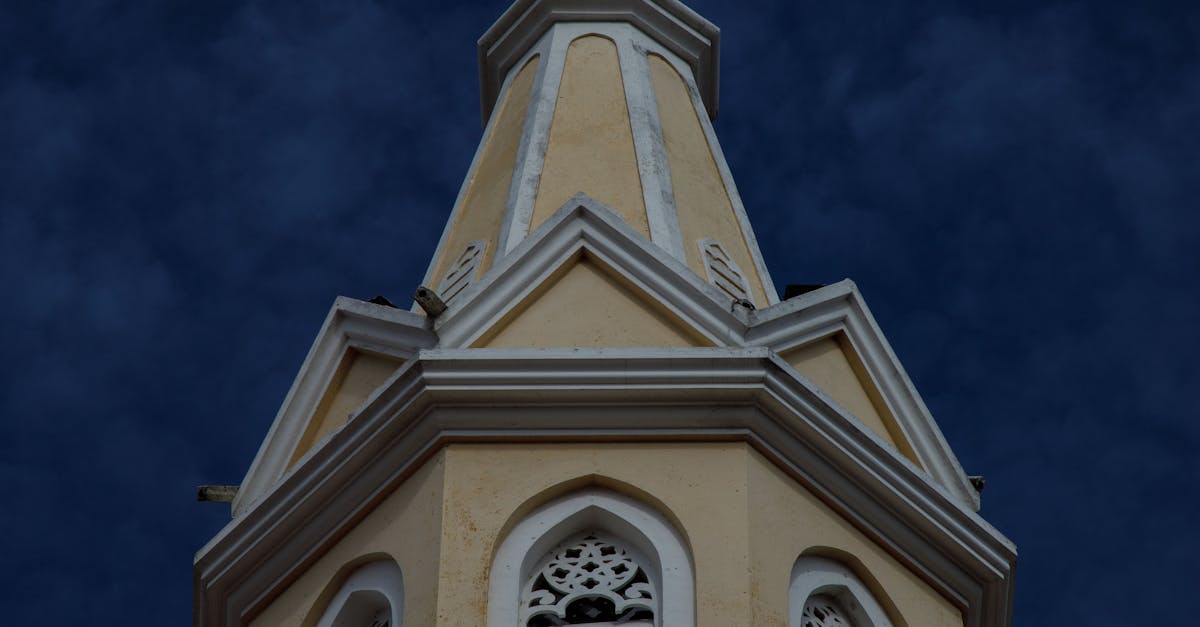 What time of year is the cheapest to replace a roof?